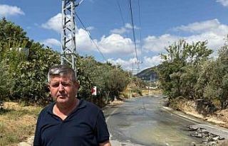 Gazipaşa’da DSİ’ye ait su borusu patladı, yol...