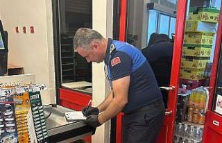 İnönü’de okulların açılışı öncesi marketlerde...