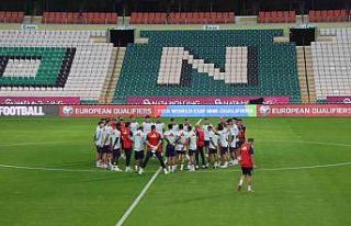 İspanya, Türkiye maçının hazırlıklarını tamamladı