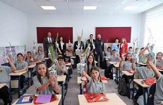 İzmir’de yeni eğitim yılı ’Yeşil Vatanı...