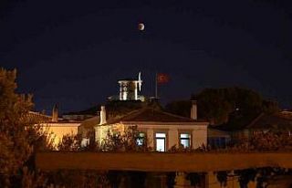 "Kanlı Ay" Ayvalık’tan görüntülendi