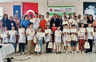 Kaymakam Atilla, TÜBİTAK projesi kapanış törenine...