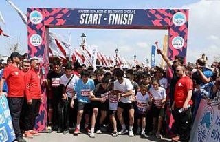 Kayseri Büyükşehir’in madalya avcısı sporcularından...