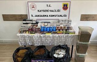 Kayseri’de 20 bin 980 adet doldurulmuş makaron...