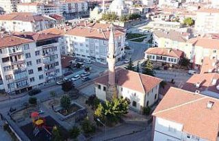 Kayyımzade camisi geçen iki yüz yıla rağmen tüm...