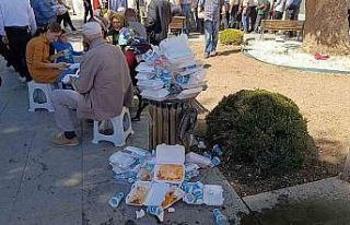 Kırşehir’de Ahi pilavı dağıtımında izdiham