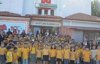 Köyceğiz’de okullar fidan dikim etkinliği ile...