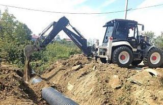 Köylerin içme suyu hattında yenileme sürüyor