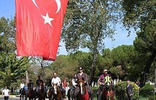 Kurtuluşun 103’üncü yılında Salihli’de coşkulu...