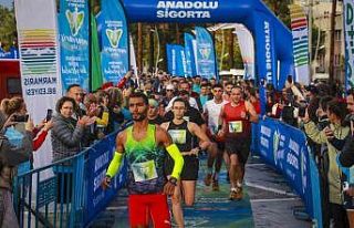 Marmaris Ultra Trail, yenilenen parkurlarıyla sporcuları...