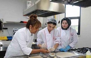 MasterChef Ayten Saner’den lezzet dersi