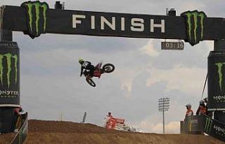 MXGP sıralama yarışları başladı
