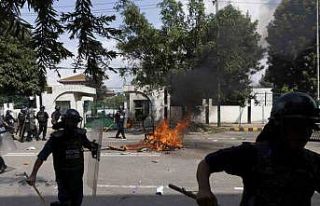 Nepal’de sosyal medya yasağı protestolarında...