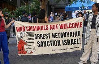 New York’ta binlerce kişi Netanyahu’yu protesto...