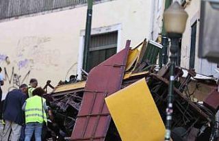 Portekiz’deki feniküler kazasında can kaybı 16’ya...