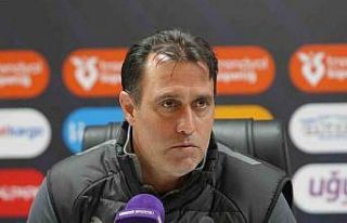 Sakaryaspor, Serhat Sütlü ile anlaştı