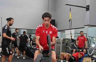 Sivasspor, salonda çalıştı