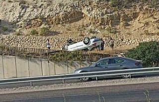 Sivas’ta takla atan otomobilin sürücüsü yaralandı