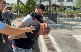 Sosyal medyadan valiye küfür ve hakaret eden şahıs...