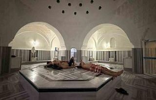 Tarihi hamam 453 yıl sonra farklı bir yöntemle...