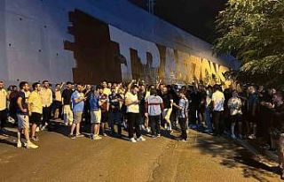 Trabzonspor taraftarları Uğurcan Çakır’ın transferine...