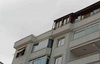 Ünlü sanatçı Güllü evinin terasından düşerek...