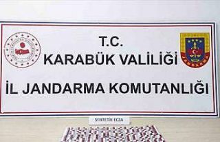 Uyuşturucu operasyonunda 224 adet sentetik hap ele...