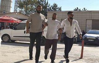 Uyuşturucu taciri kıskıvrak yakalandı