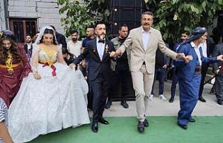 Vali Çelik, Şehit ailesinin düğün törenine katıldı