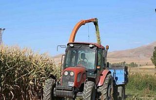 Van Büyükşehir Belediyesinden üreten çiftçiye...