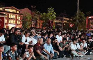 Yalova’da milli takımların maçları dev ekranlarda...