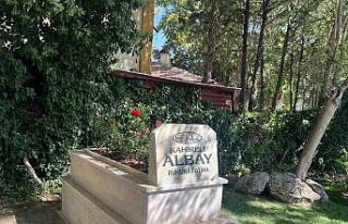 Yol ortasındaki mezar yeni yerine taşındı