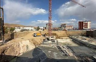 Yüksekova Devlet Hastanesinin inşaat çalışmaları...