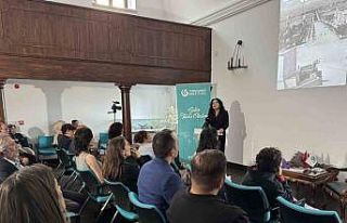 Yunus Emre Enstitüsünde Terra-Sanat Söyleşileri...