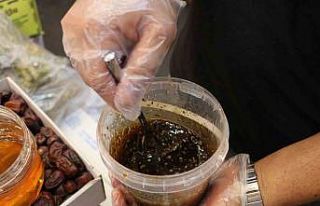 25 bitkiden yaptığı özel karışımla bin bir...