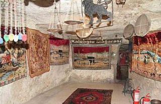 500 yıllık Kaleoğlu Mağarası’ndaki duvar halıları...