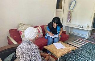 Adıyaman’da 2 bin 345 aileye halk kart ulaştırıldı