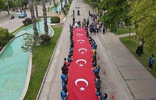 Akdeniz Üniversitesi, Cumhuriyet için koştu