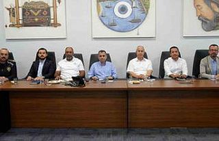 Alanya’nın kalbi Atatürk Caddesi yenileniyor