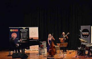 Anadolu Üniversitesi’nde Esra Kayıkçı Kuartet...