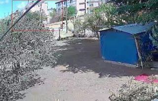 Ankara’da 3 katlı binadaki göçük anı kamerada