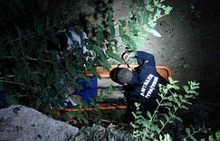 Antalya’da 4 metrelik inşaat çukuruna düşen...