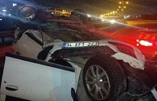 Arkadan çarptığı otomobil takla attı: 4 yaralı