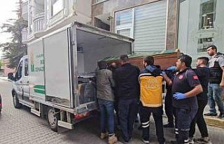 Asansör boşluğuna düşen usta hayatını kaybetti