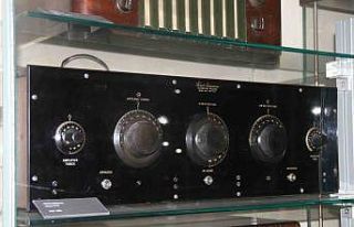 Asırlık telsiz ve radyo bu müzede özenle korunuyor