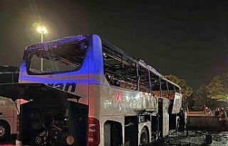 AŞTİ’de otobüs yangını paniğe neden oldu