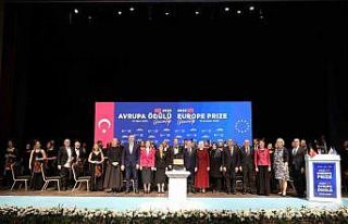 Avrupa Ödülü sanatla kutlandı