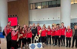 Avrupa şampiyonu kadın ve erkek Goalball Milli Takımı...