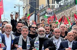 Ayasofya’dan Eminönü’ne Gazze’ye destek yürüyüşü