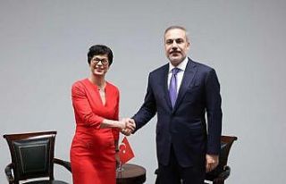 Bakan Fidan, AB Komiseri Kos ile görüştü